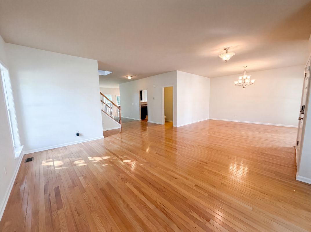 Property photo 3 of 5237 Emerald Spring Dr