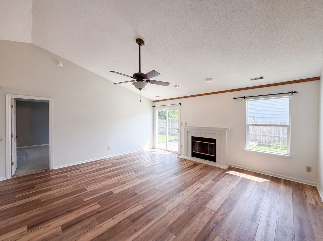 Property photo 3 of 345 Leffler Dr