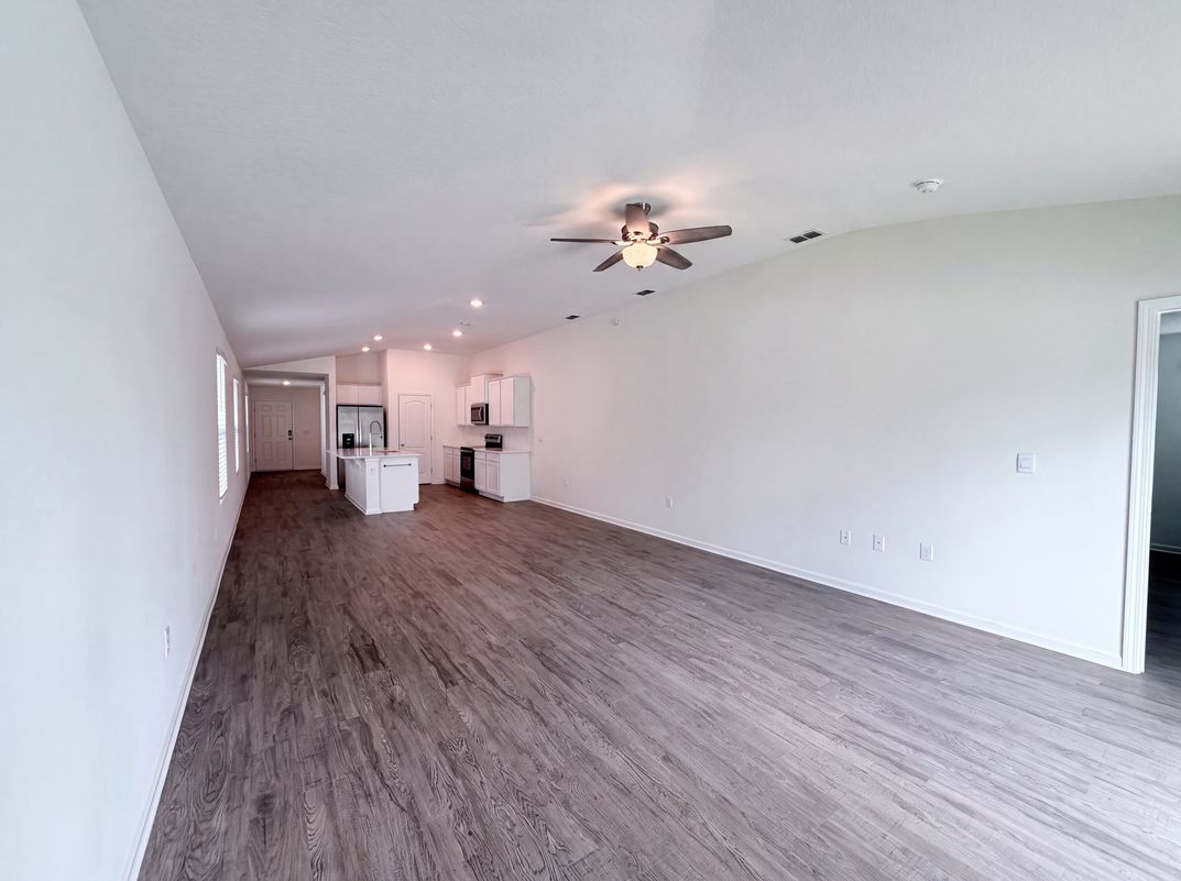 Property photo 3 of 3166 Rustic Deer Way