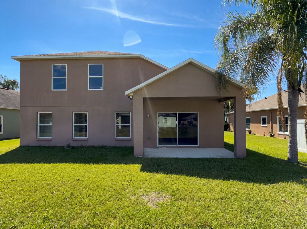 Photo 5 of 25 of 457 Marathon Ln, Sanford, FL