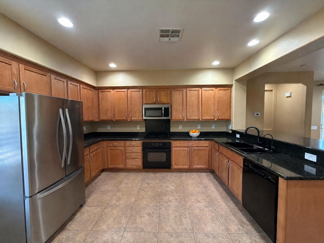 Property photo 2 of 2825 Lochbroom Way