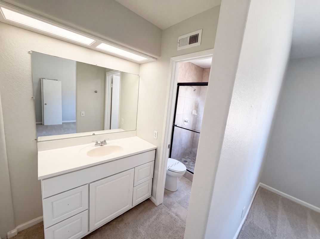 Photo 17 of 23 of 2758 Alne Dr, Hemet, CA
