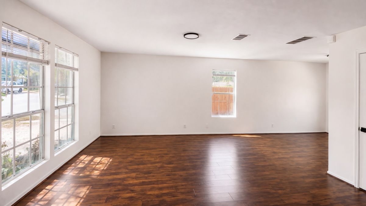 Property photo 3 of 13800 Spring Heath Rd