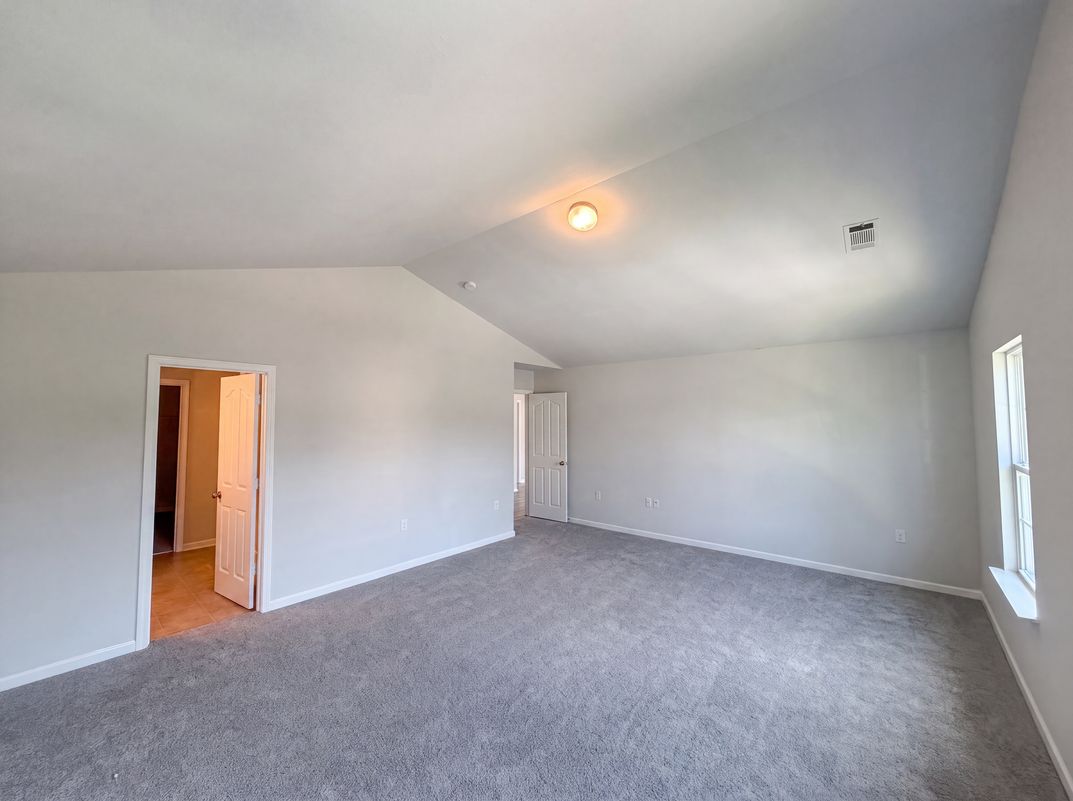 Photo 4 of 23 of 802 Bartram Ave, Concord, NC