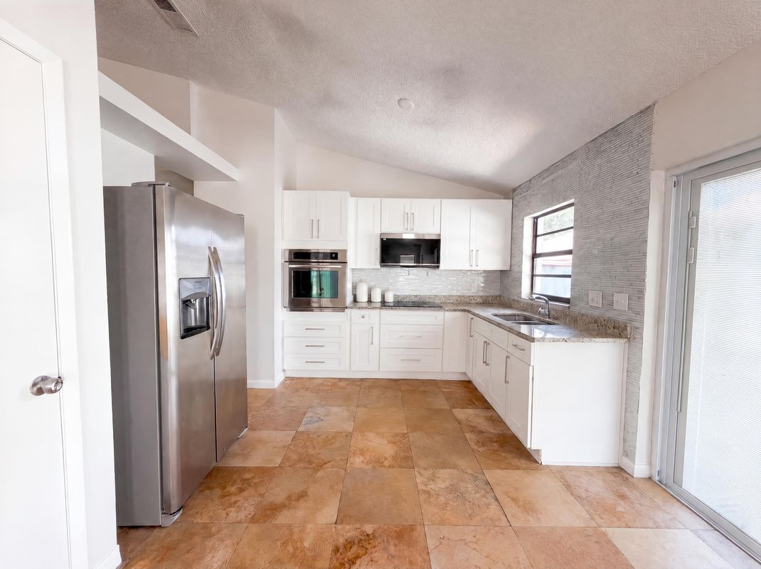 Property photo 2 of 9507 Letterstone Ct