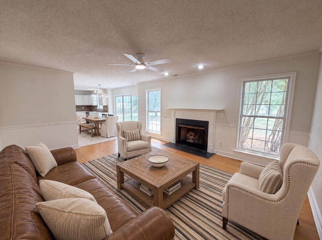 Property photo 3 of 729 Cress School Rd