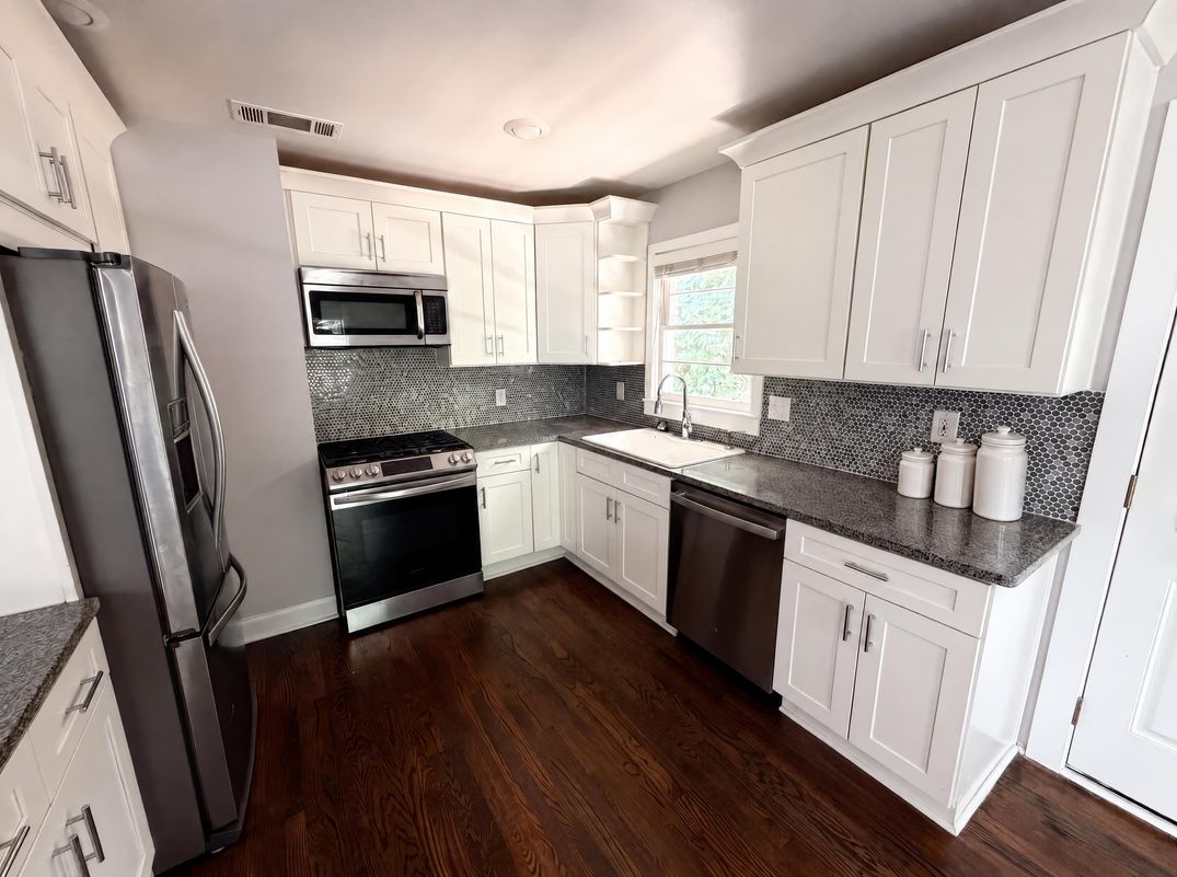 Property photo 2 of 2336 Nesbitt Dr NE