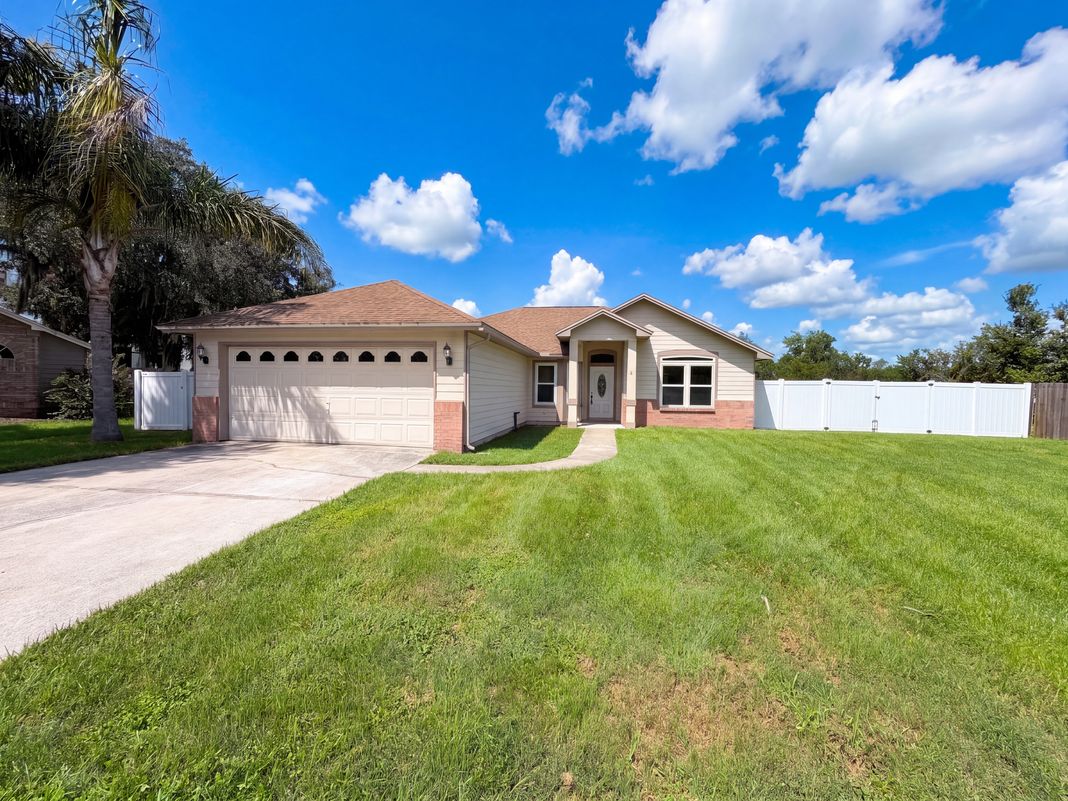 Property photo 1 of 1872 Twin Peak Ct