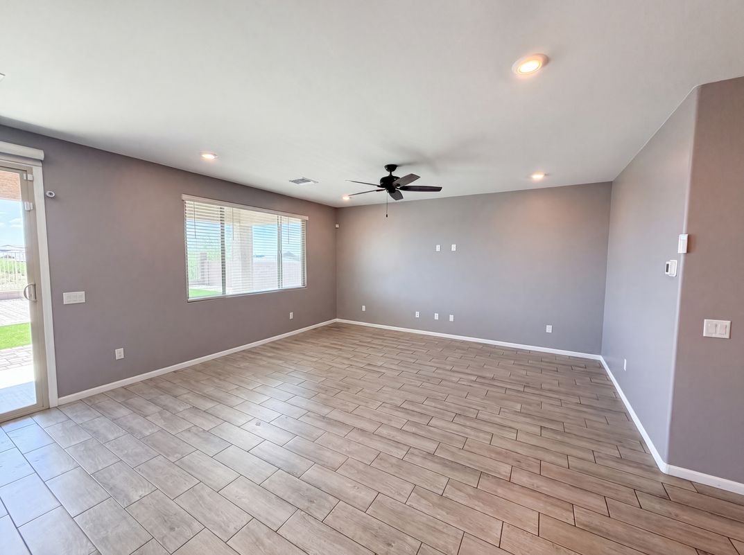 Property photo 3 of 7904 S Bonanza Park Dr