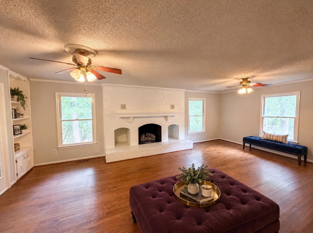 Property photo 3 of 3029 Southampton Cir