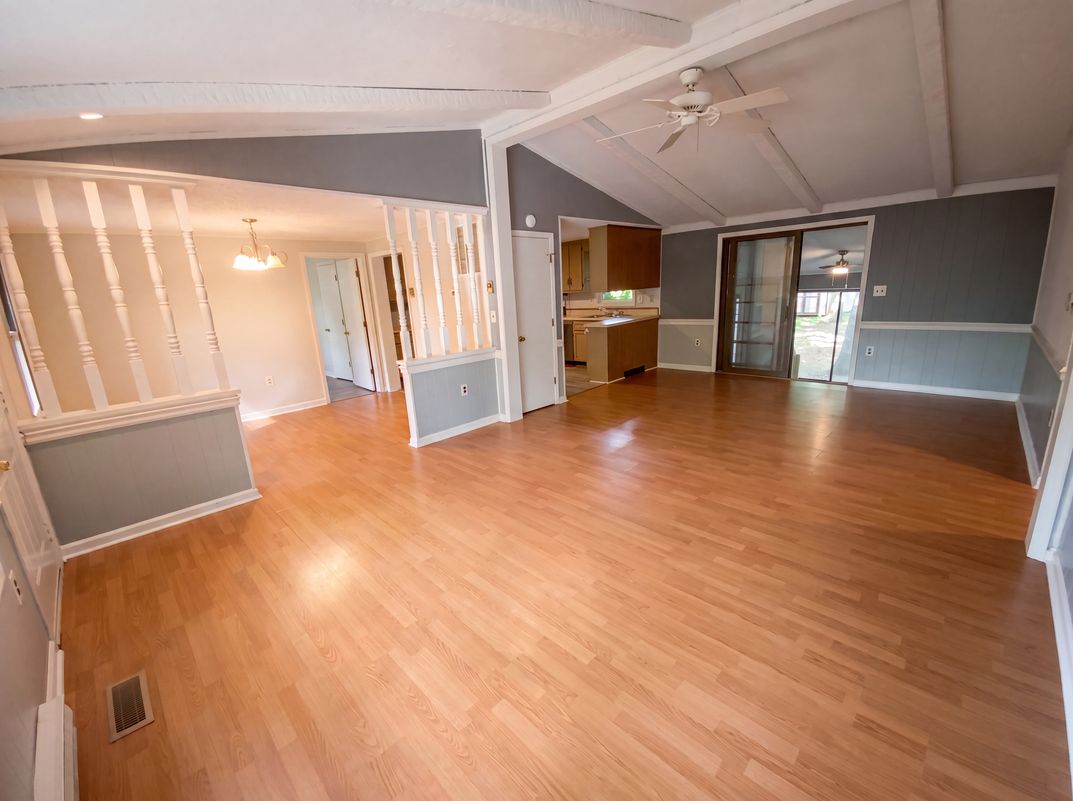 Property photo 3 of 79 Jefferson Dr
