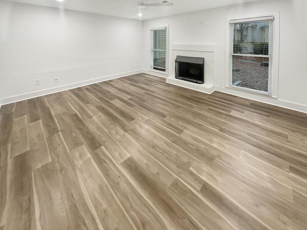 Property photo 3 of 4409 Idlewood Ln