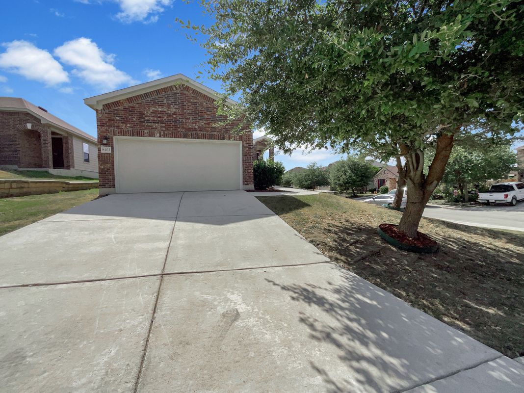 Property photo 1 of 8403 Brazos Pt