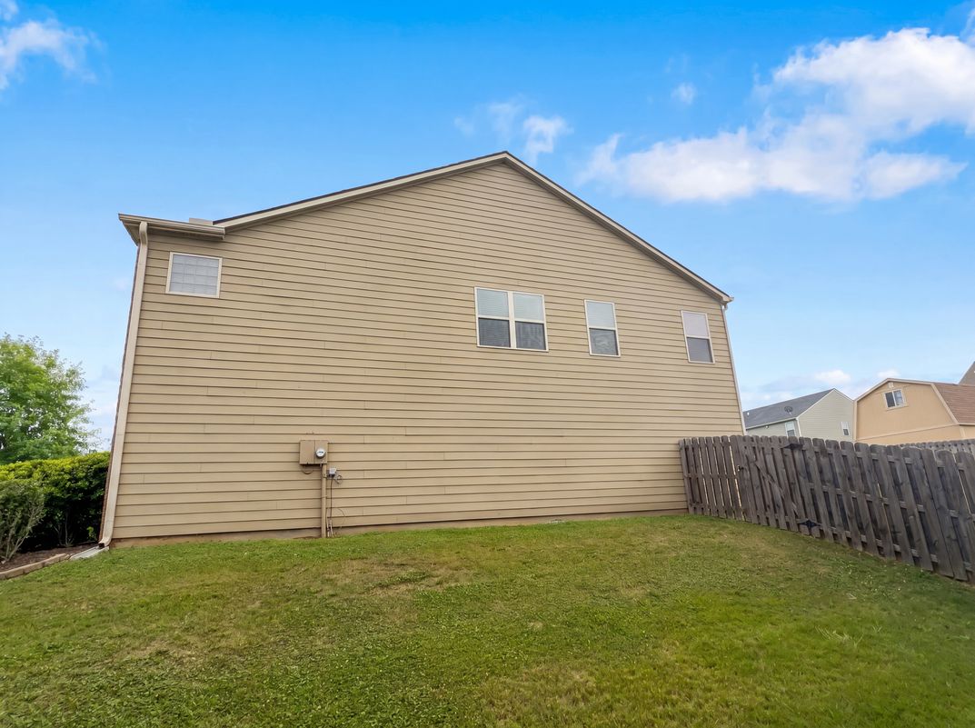 Photo 36 of 39 of 8496 Glenview St, Douglasville, GA