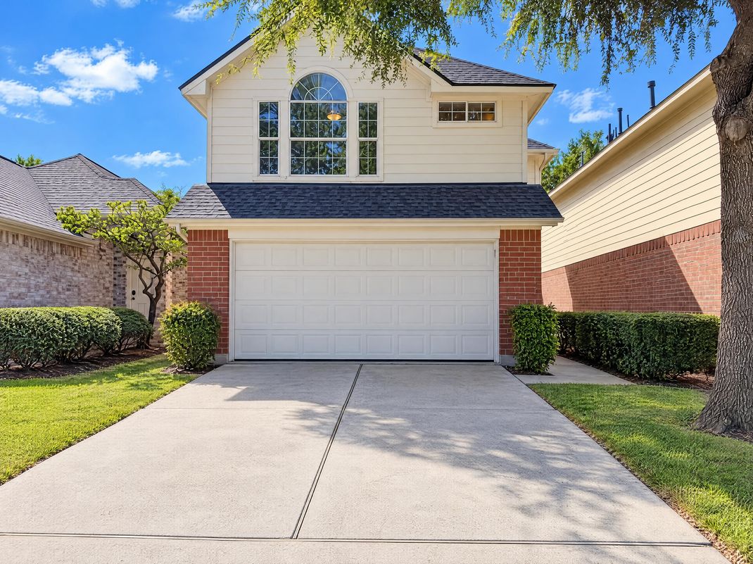 Property photo 1 of 12938 Maile Park Dr