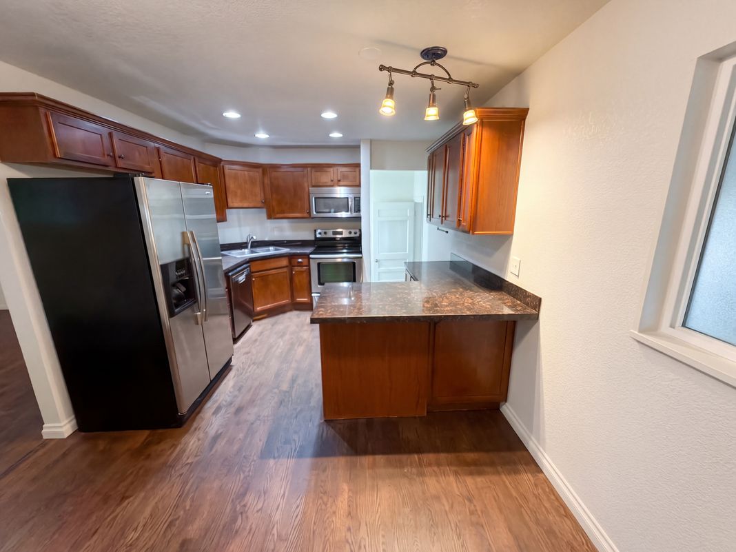 Property photo 2 of 1330 Quentin St