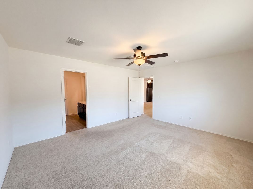 Photo 10 of 21 of 482 W Whitetail Dr, Casa Grande, AZ