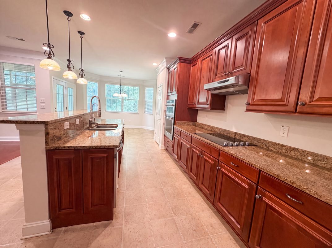 Property photo 2 of 676 Grassy Hill Rd