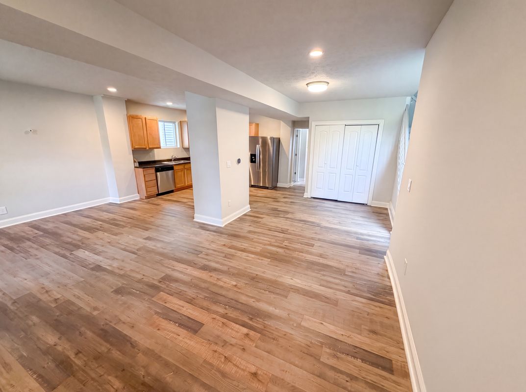 Property photo 3 of 2615 Boulevard Pl