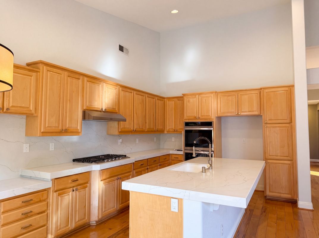 Property photo 2 of 1401 Grey Owl Cir