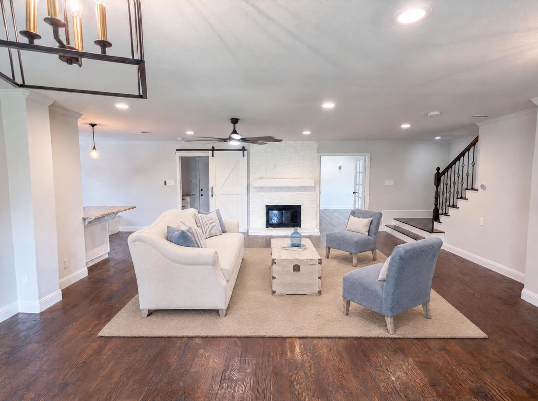 Property photo 3 of 3308 Brookhaven Club Dr