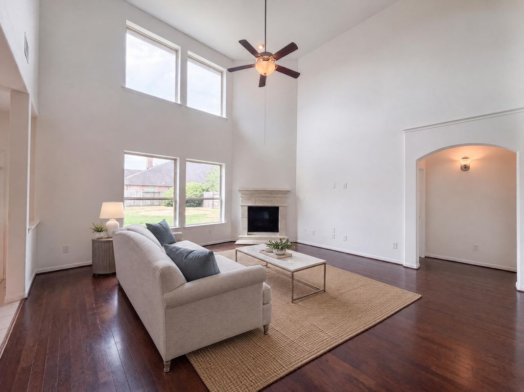Property photo 3 of 19607 Pecos Bend Ct