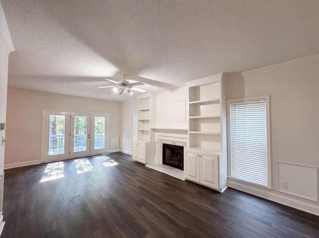 Property photo 3 of 6113 Remington Lake Dr