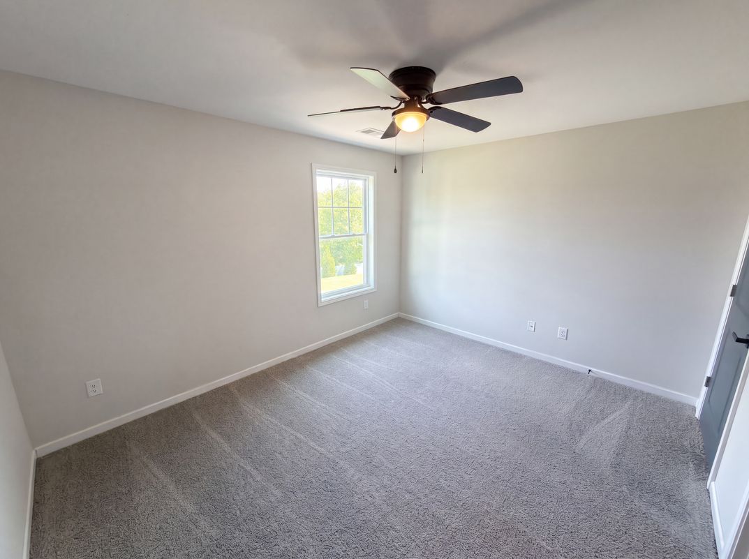 Photo 9 of 18 of 7020 Chrysanthemum Rd, Lancaster, SC