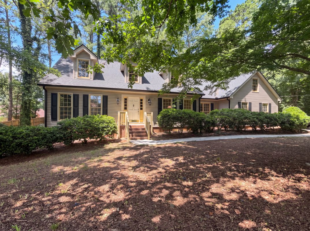 Property photo 1 of 4379 Inns Brook Dr