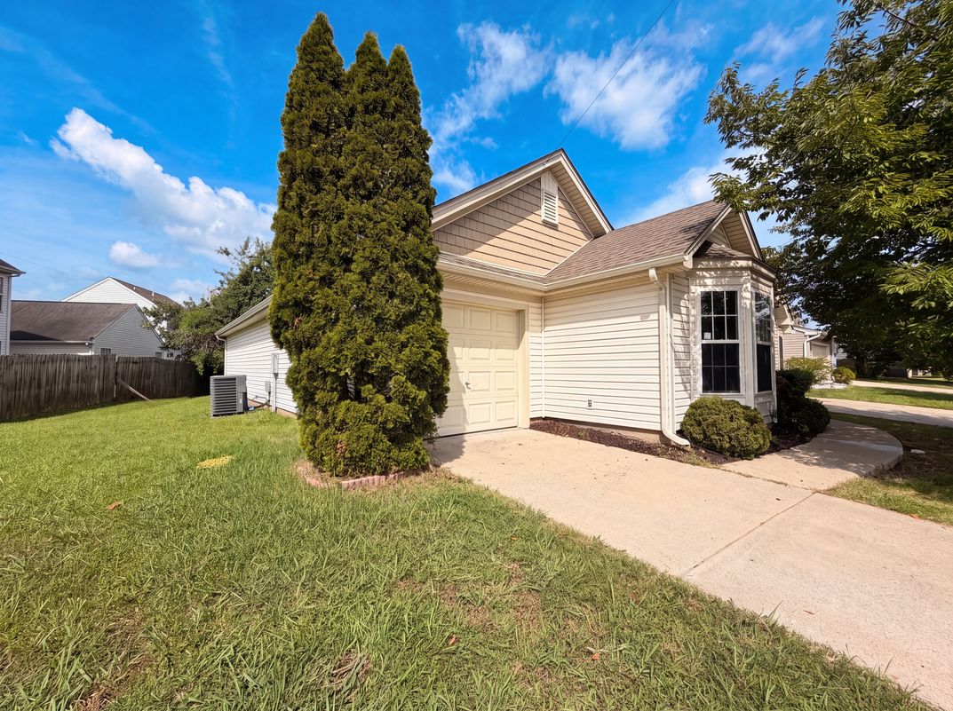 Property photo 1 of 3217 Penn Meade Way
