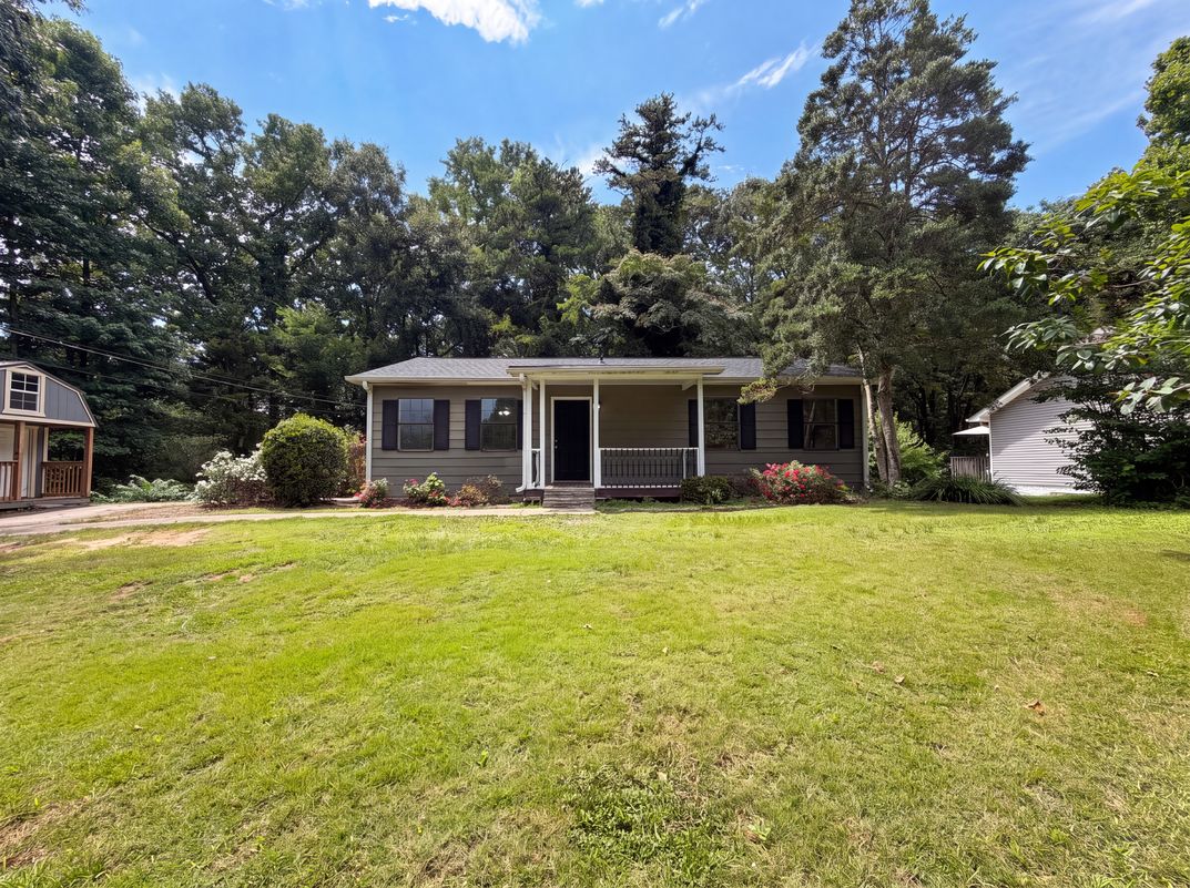 Property photo 1 of 405 Annie Lee Rd