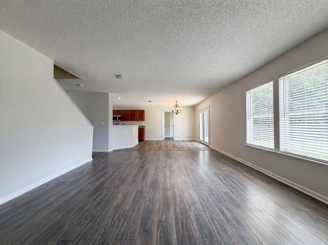 Property photo 3 of 7002 Beekman Lake Dr
