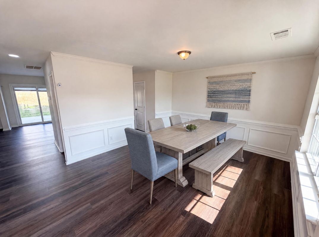 Property photo 3 of 9833 Wardley Dr