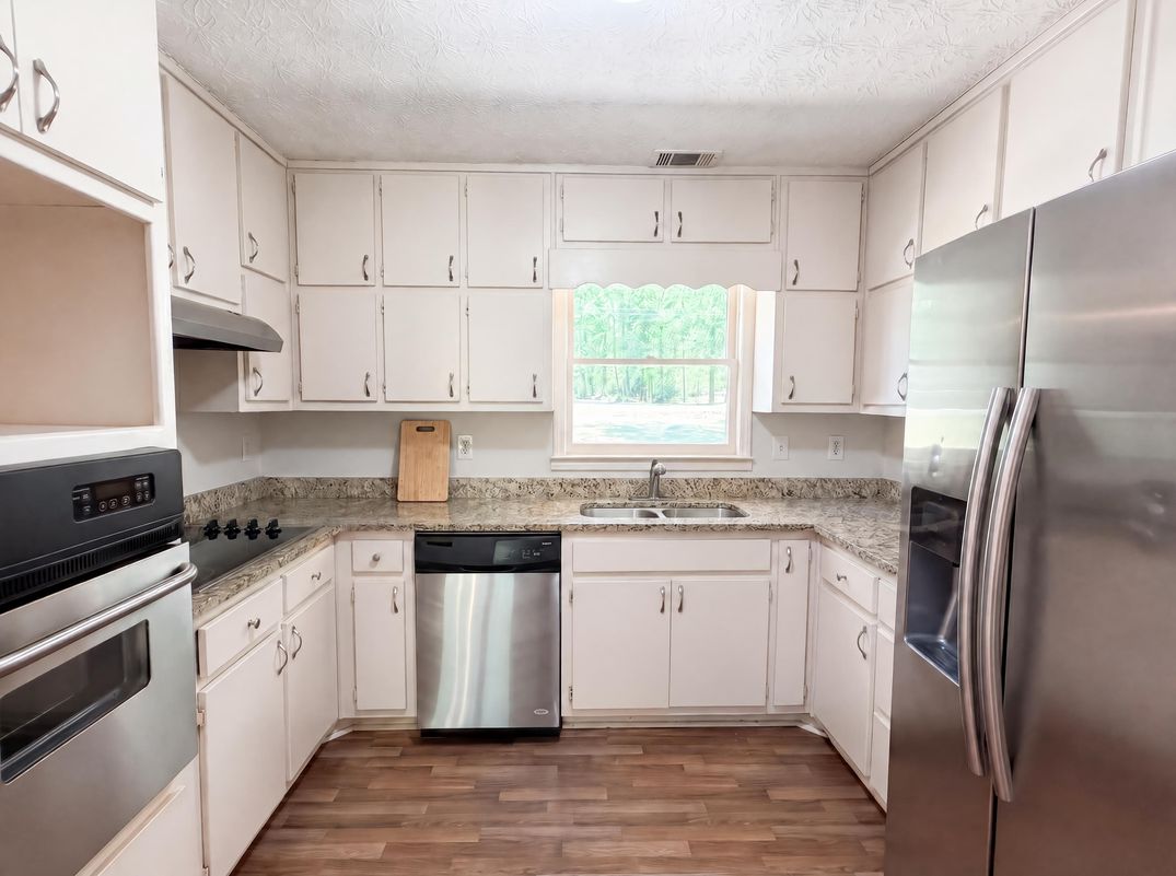 Property photo 2 of 213 Carl Parker Rd