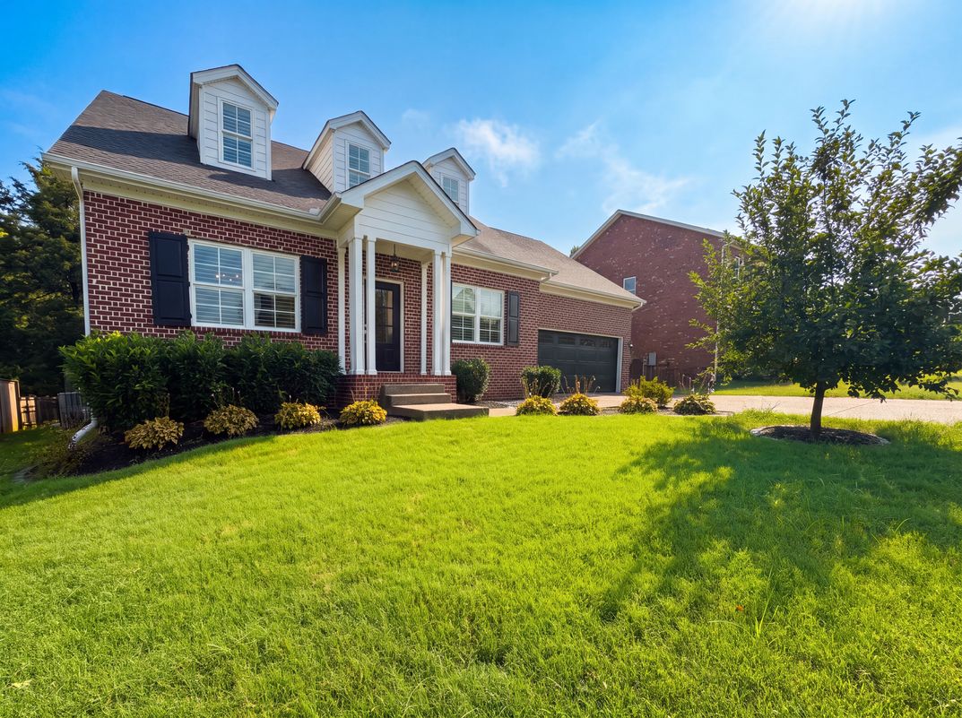Property photo 1 of 713 Masters Way