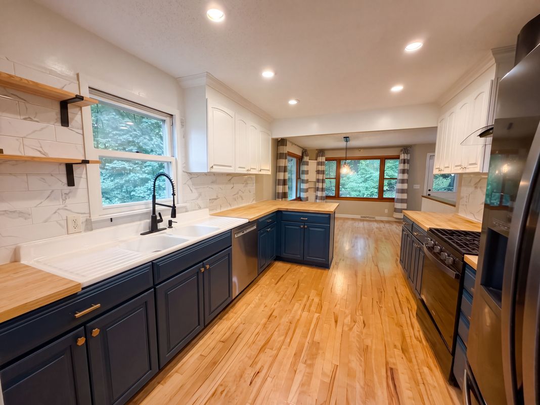 Property photo 2 of 6710 Hopi Rd