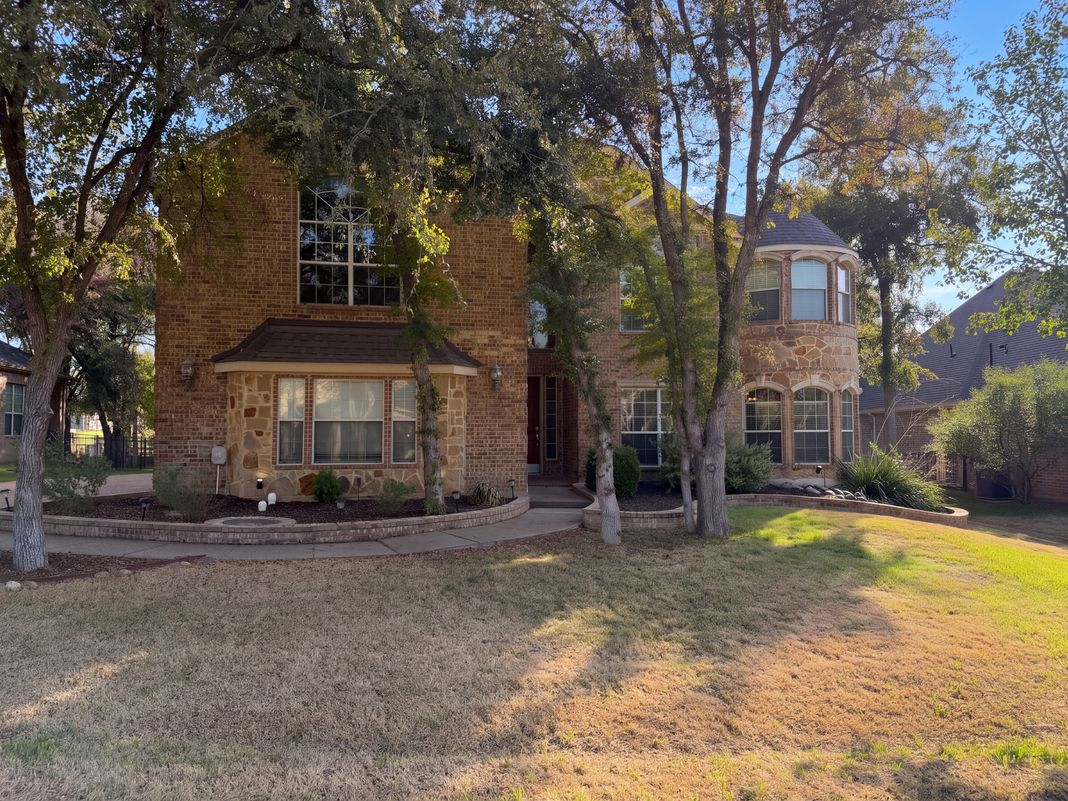 Property photo 1 of 12272 Indian Creek Dr