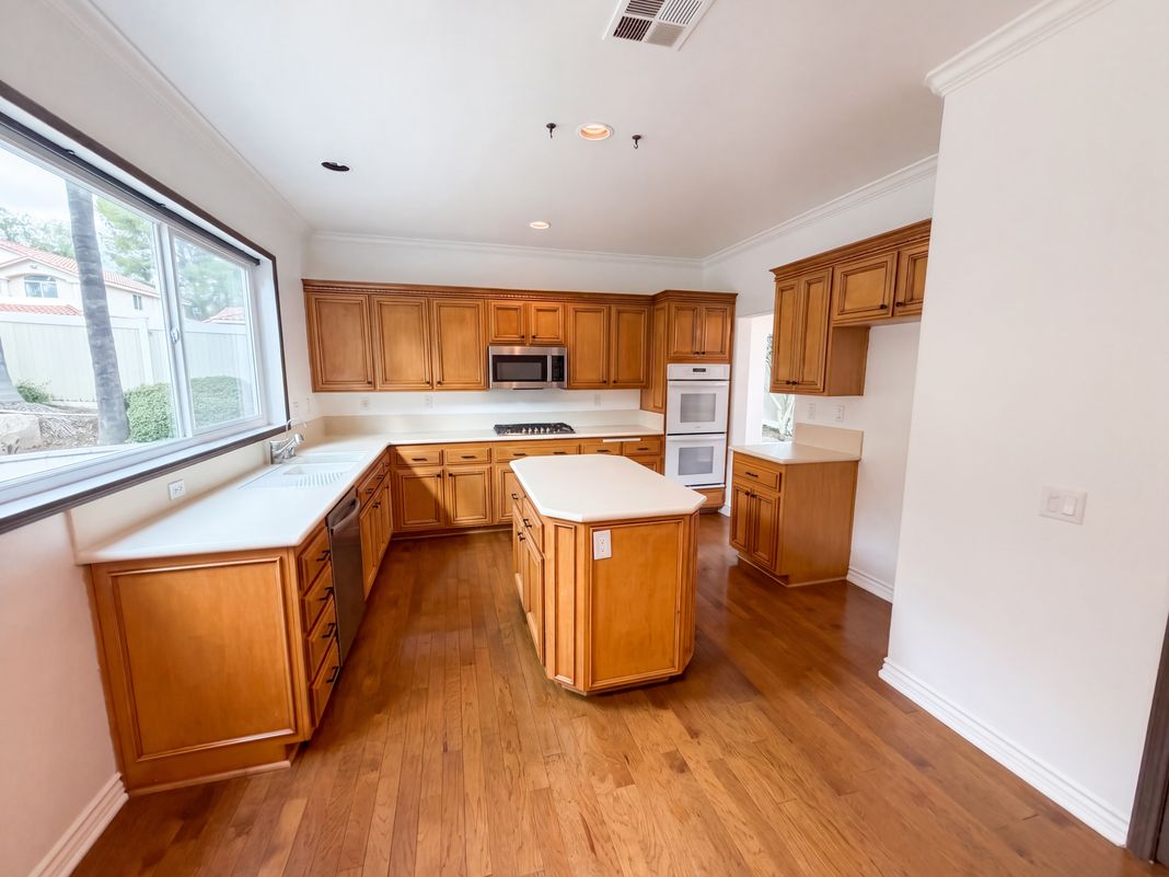 Property photo 2 of 770 Avenida Terrazo