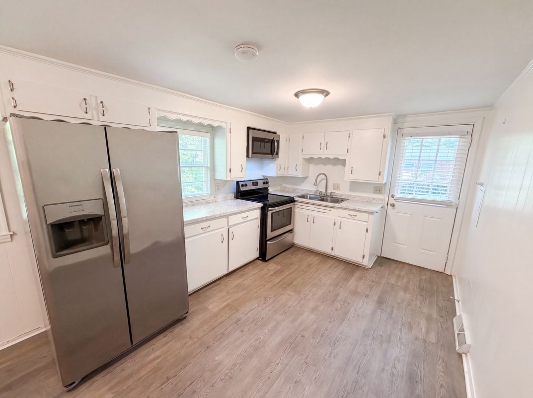 Property photo 2 of 1502 Pine St