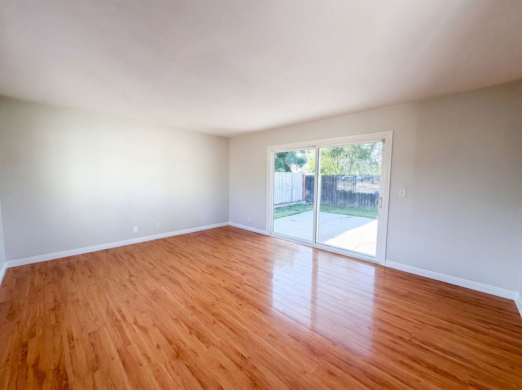 Property photo 3 of 27807 Pluto St