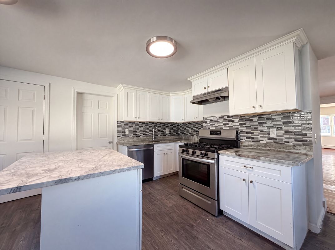 Property photo 2 of 103 Goodridge St