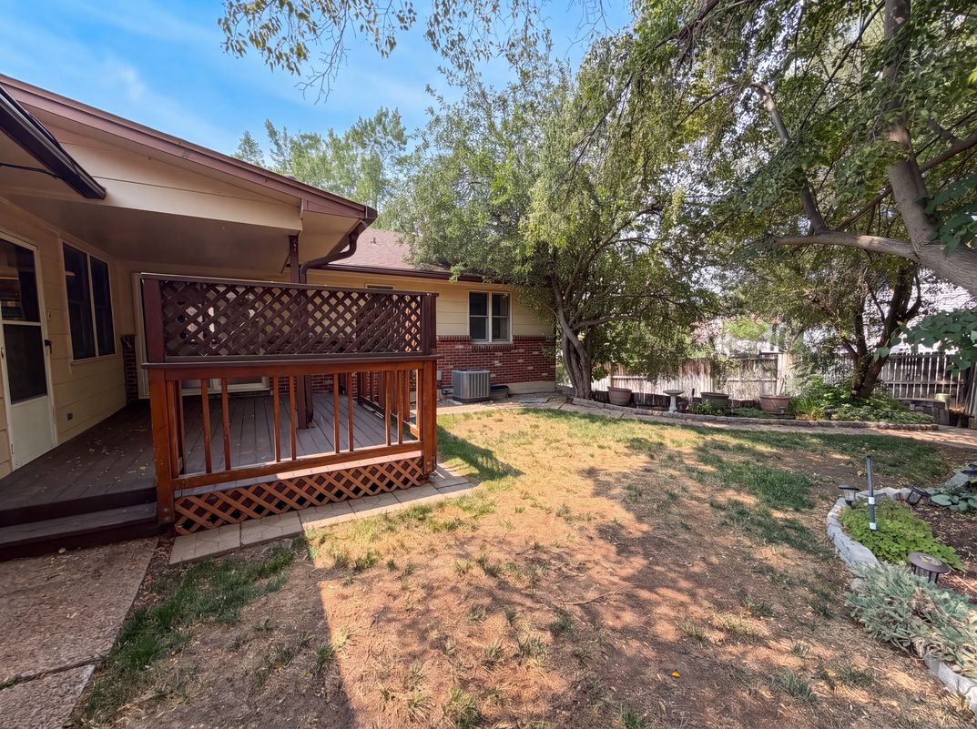Photo 5 of 27 of 8939 Winona Ct, Westminster, CO