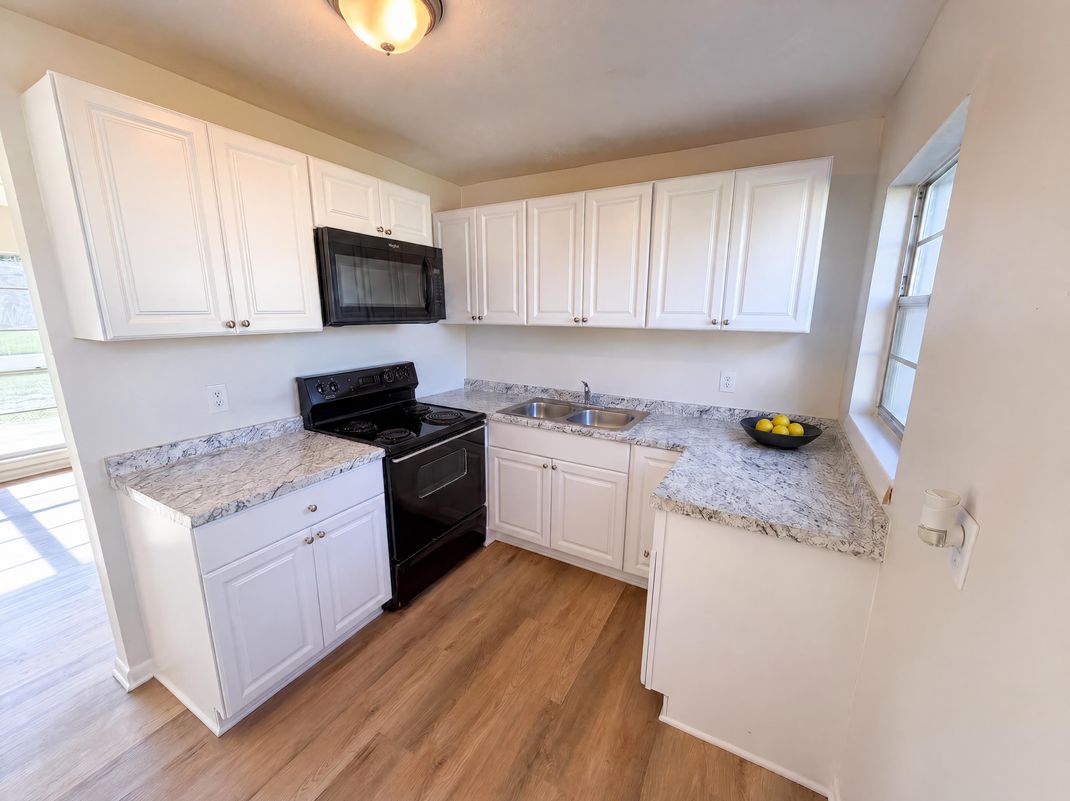 Property photo 2 of 4450 Keats Ave