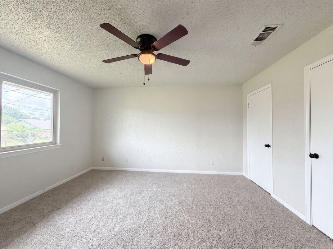 Photo 4 of 15 of 2012 Stardust St, Killeen, TX