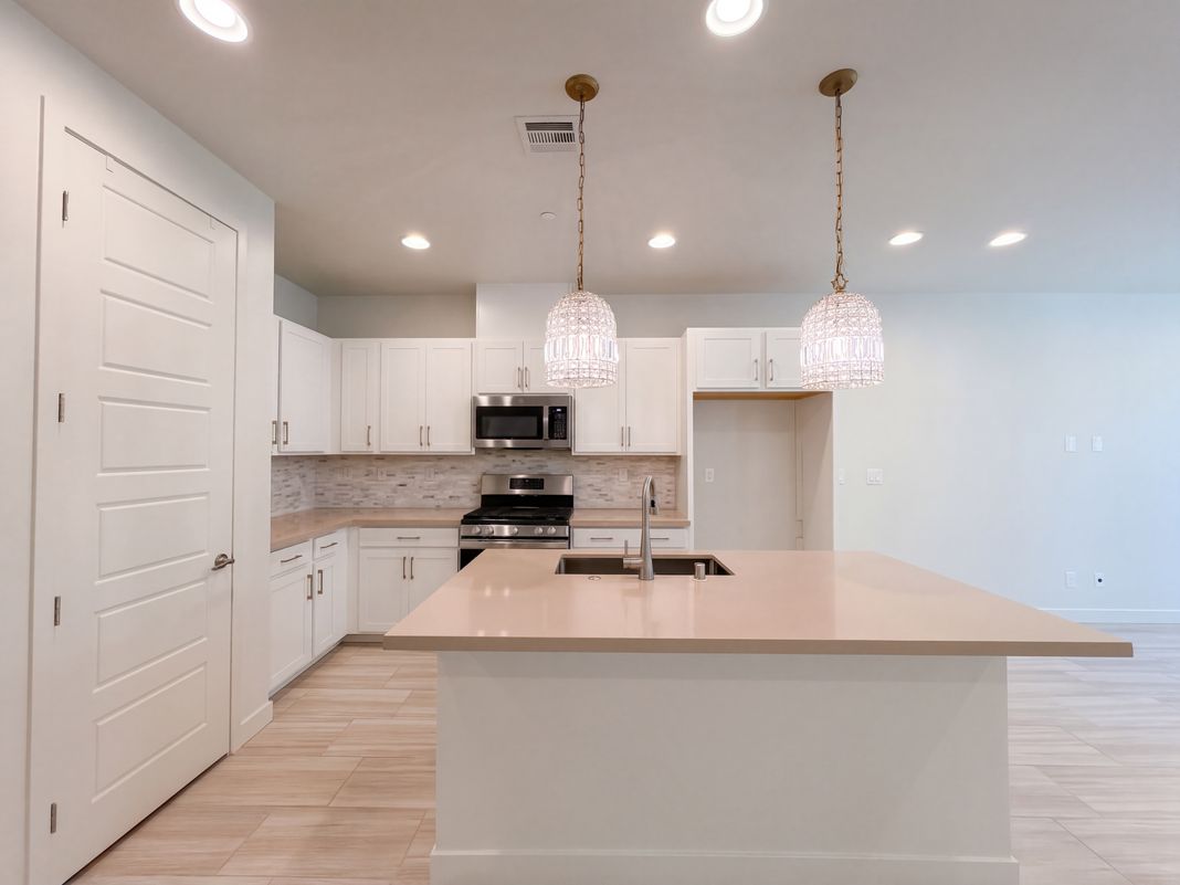 Property photo 2 of 1250 Venue St Unit 102