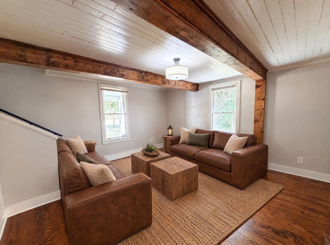 Property photo 3 of 571 Winston St