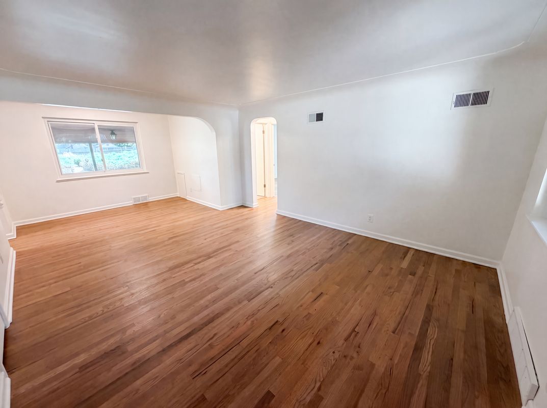 Property photo 3 of 3900 Otis St