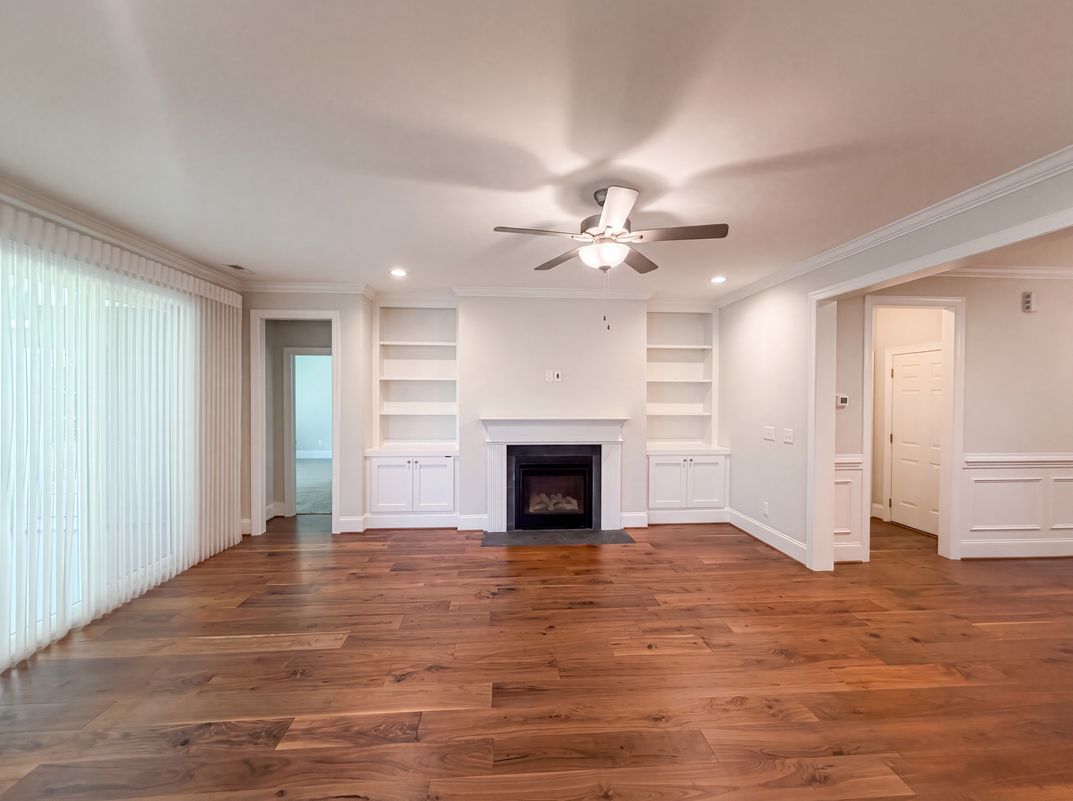 Property photo 3 of 1279 Dairy Glen Dr