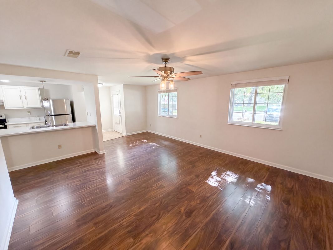 Property photo 3 of 3618 Gustar Ct