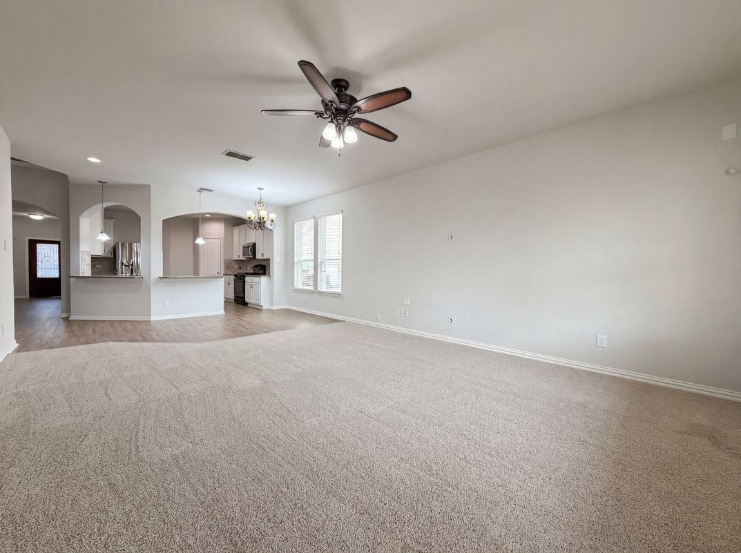 Property photo 3 of 8910 Olmstead Park